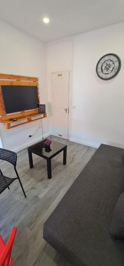 S.soares Grey Beato Appartement *